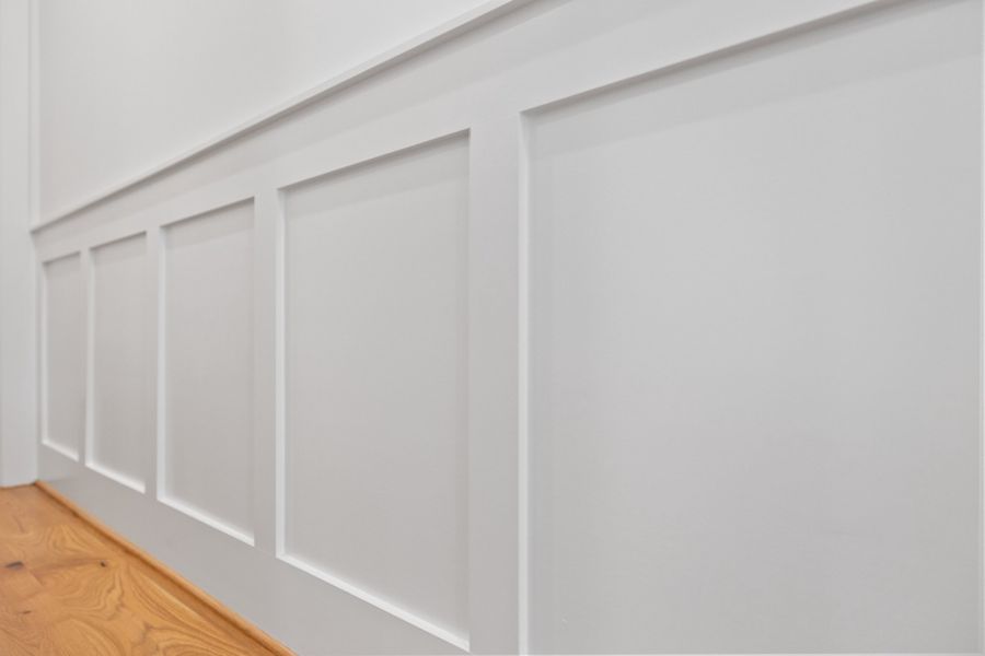 Representative unfurnished interior of a home built from the The Emerson by RobuckHomes in Stonehenge, Raleigh (Image 185).