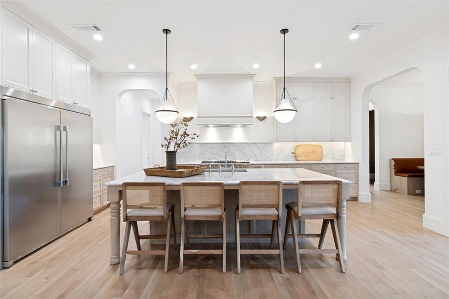 Furnished interior view inside a new home in , Richardson (Image 16).