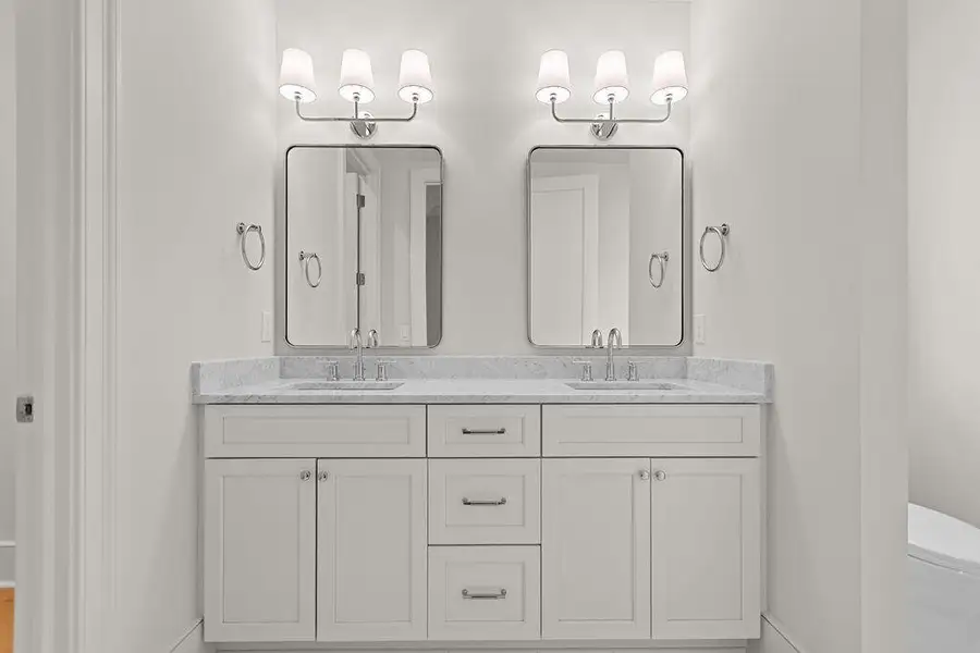 Furnished interior view inside a new home in , Seabrook Island (Image 11).