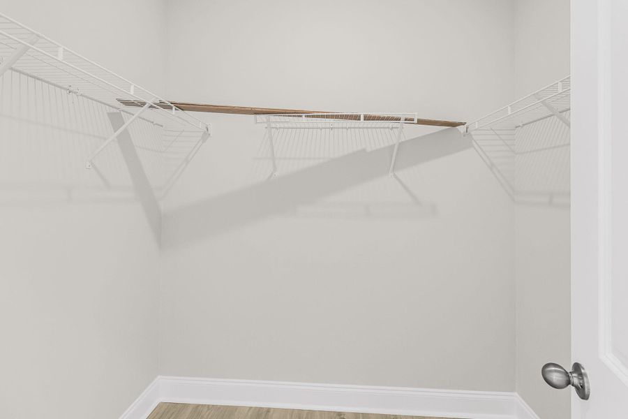 Spacious, unfurnished interior of a new home in Tidewater at Lakes of Cane Bay, Summerville (Image 41). Spacious, unfurnished interior of a new home in Tidewater at Lakes of Cane Bay, Summerville (Image 41).