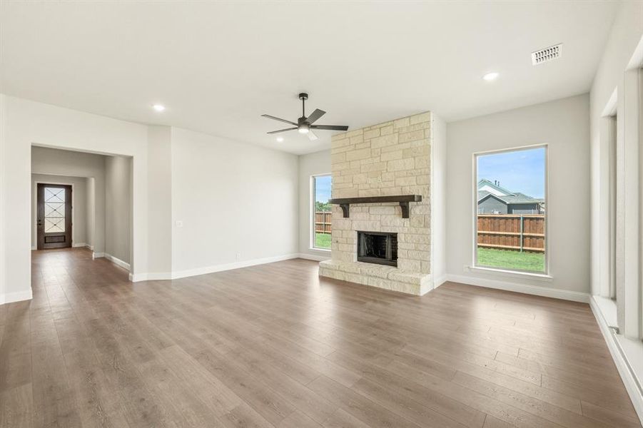 Spacious, unfurnished interior of a new home in Wildcat Ridge Phase 2 and 4, Godley (Image 29). Spacious, unfurnished interior of a new home in Wildcat Ridge Phase 2 and 4, Godley (Image 29).