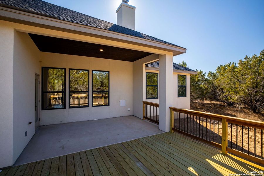 Exterior details and patio area of a home in , Spring Branch (Image 4).