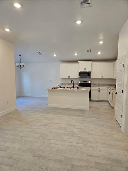 Image 15 of a home in .