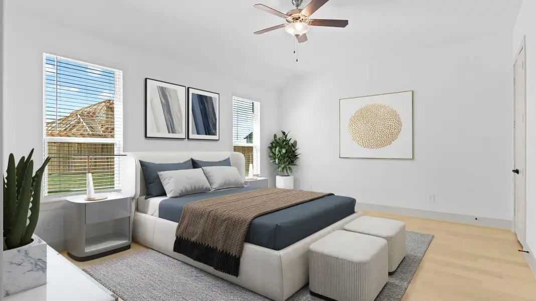 Representative furnished interior of a home built from the Cardinale by D.R. Horton in Alexander 65' Homesites, Pearland (Image 15).