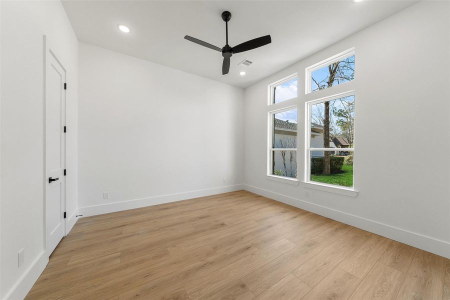 Spacious, unfurnished interior of a new home in , Montgomery (Image 23).