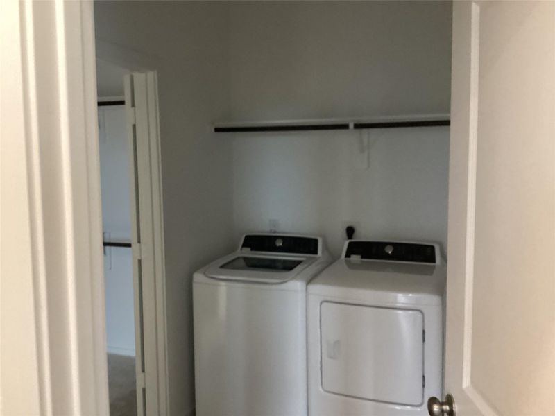 Close-up of interior finishes inside a home in Canterra Creek: Fairway Collection, Rosharon (Image 6).