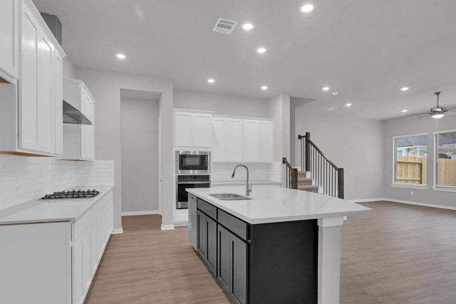 Image 30 of a home in Summer Place 35'. Image 30 of a home in Summer Place 35'.