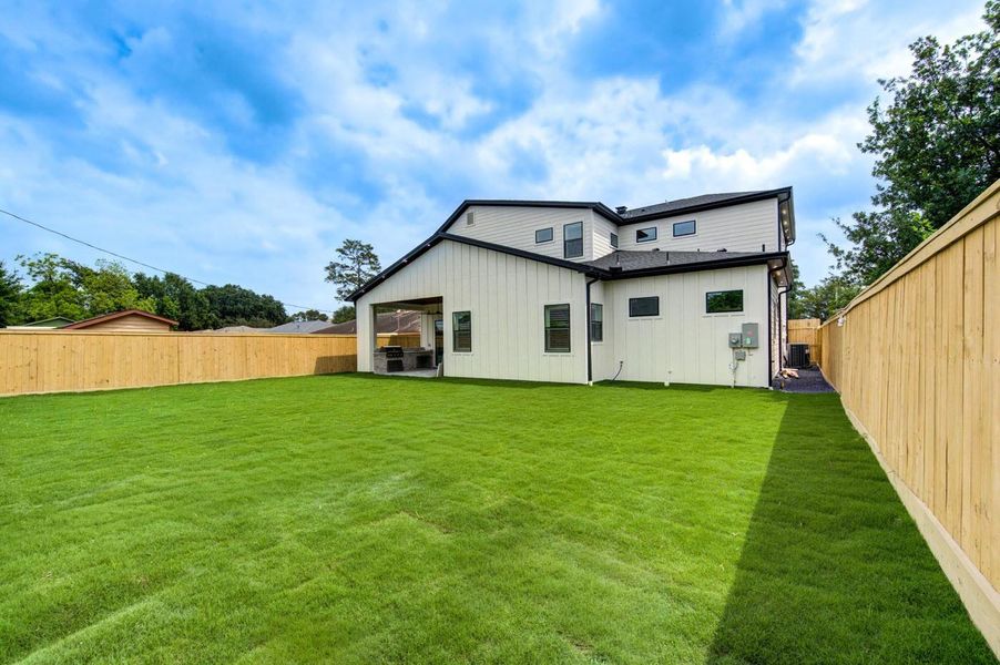 Exterior details and patio area of a home in , Houston (Image 3). Exterior details and patio area of a home in , Houston (Image 3).