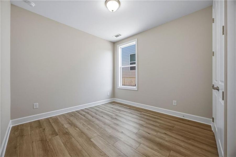 Spacious, unfurnished interior of a new home in Cresswind Georgia at Twin Lakes, Hoschton (Image 18). Spacious, unfurnished interior of a new home in Cresswind Georgia at Twin Lakes, Hoschton (Image 18).