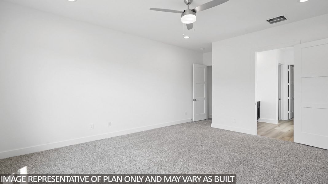 Spacious, unfurnished interior of a new home in Hills of Westlake, Conroe (Image 21).