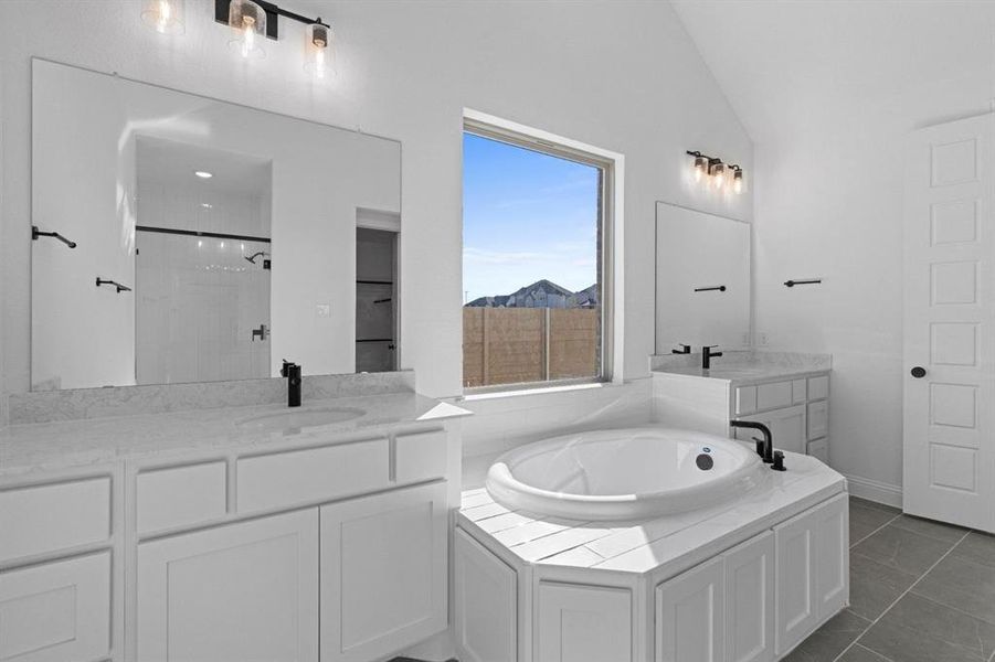 DAL_Painted Tree_Easton_3925 Menard Street (26) DAL_Painted Tree_Easton_3925 Menard Street (26)