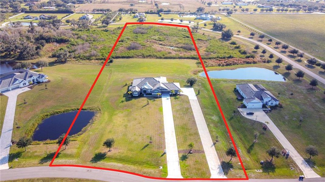 Image 54 of a home in Hampton Lakes. Image 54 of a home in Hampton Lakes.