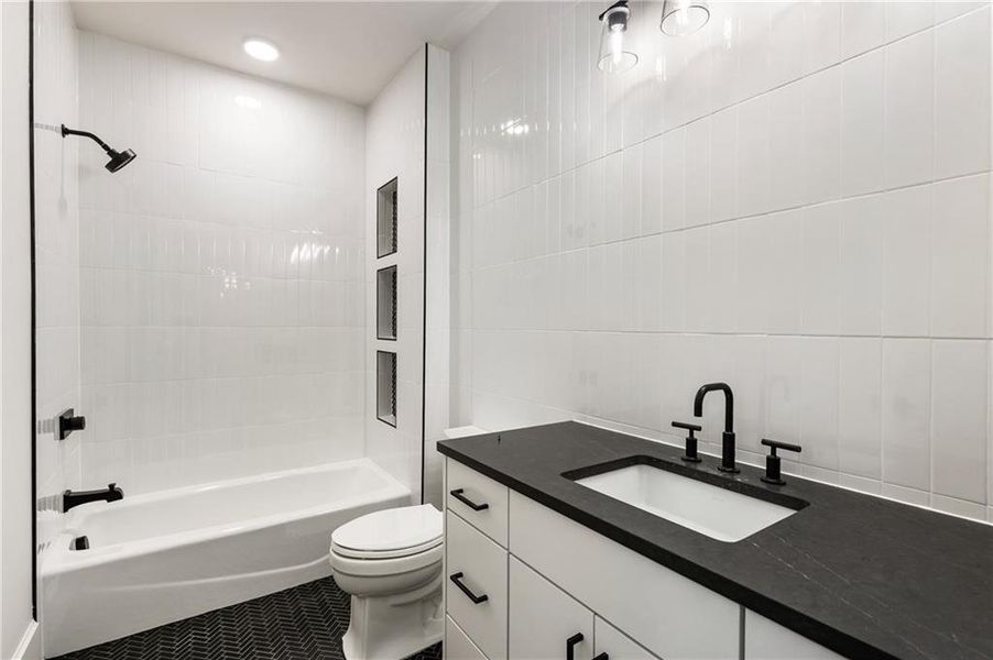 Furnished interior view inside a new home in , Atlanta (Image 46). Furnished interior view inside a new home in , Atlanta (Image 46).