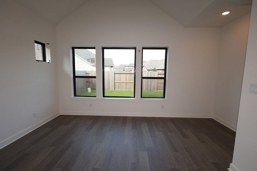 Spacious, unfurnished interior of a new home in Riceland 60’ Homesites, Mont Belvieu (Image 12). Spacious, unfurnished interior of a new home in Riceland 60’ Homesites, Mont Belvieu (Image 12).