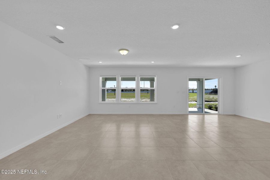 Spacious, unfurnished interior of a new home in Wells Landing, Jacksonville (Image 28). Spacious, unfurnished interior of a new home in Wells Landing, Jacksonville (Image 28).
