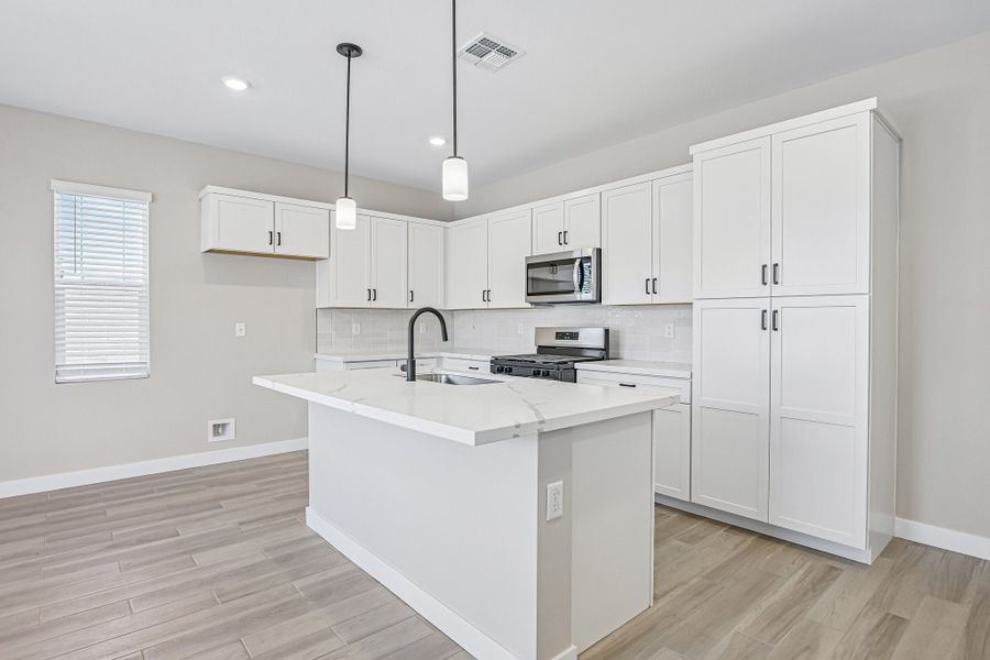 4br New Home in Mesa, AZ.  - Slide 12