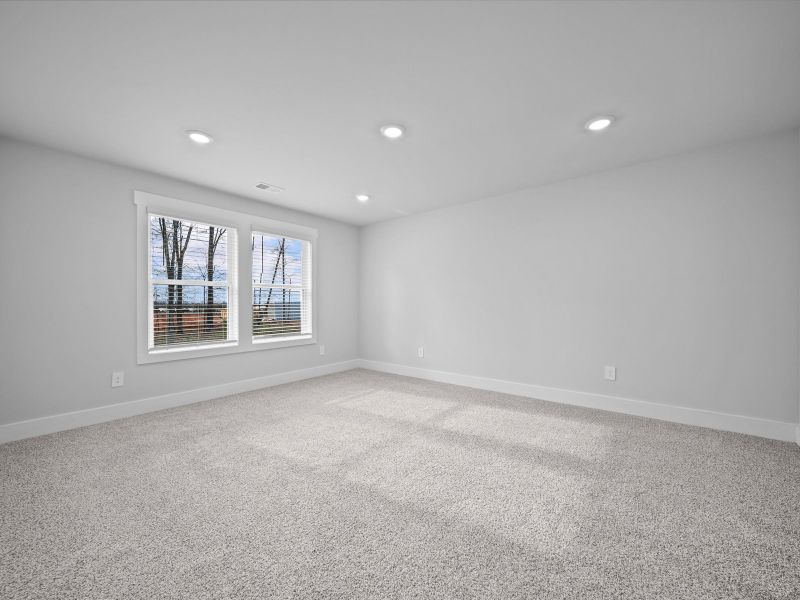 Spacious, unfurnished interior of a new home in Cedar Shoals - Signature Collection, Piedmont (Image 16).