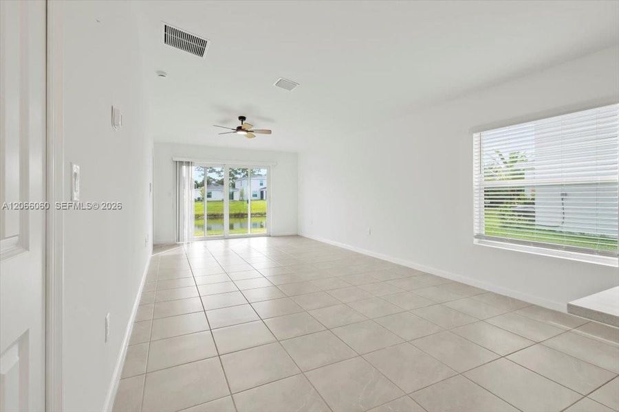 Spacious, unfurnished interior of a new home in , Palm Bay (Image 34). Spacious, unfurnished interior of a new home in , Palm Bay (Image 34).