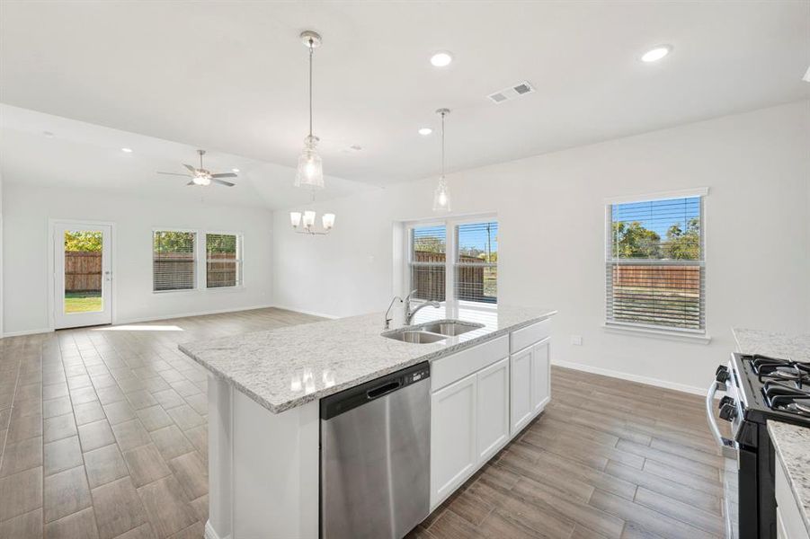 Furnished interior view inside a new home in Elevon, Lavon (Image 13).
