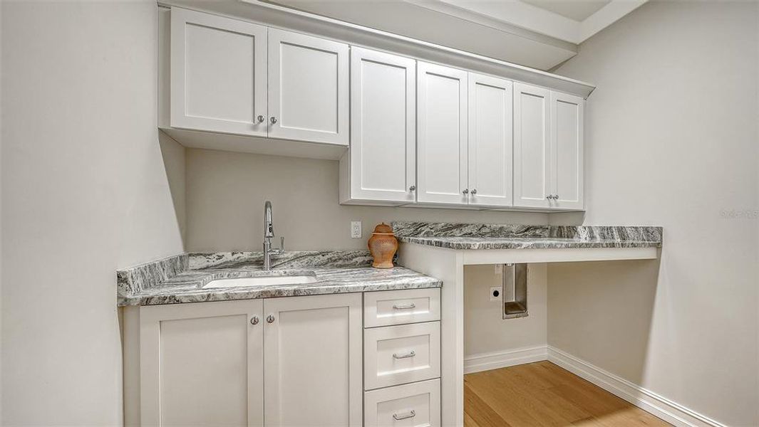 Furnished interior view inside a new home in , Sarasota (Image 5).