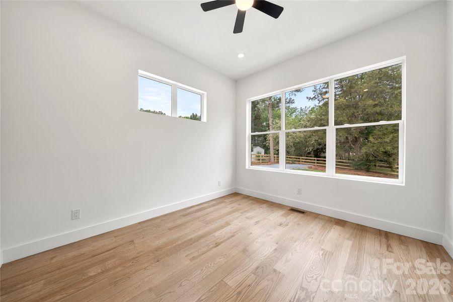 Spacious, unfurnished interior of a new home in , Monroe (Image 44).