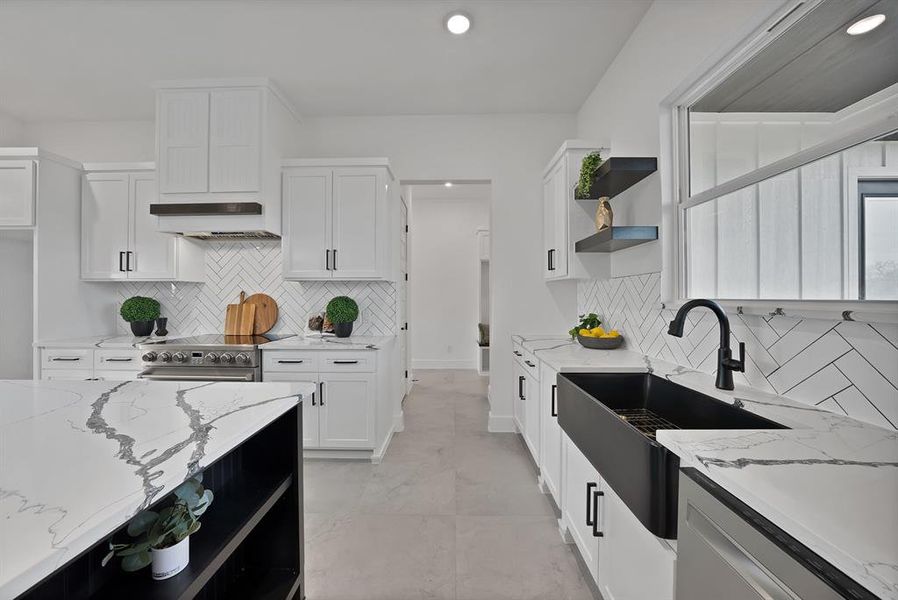 Furnished interior view inside a new home in , Celeste (Image 17).