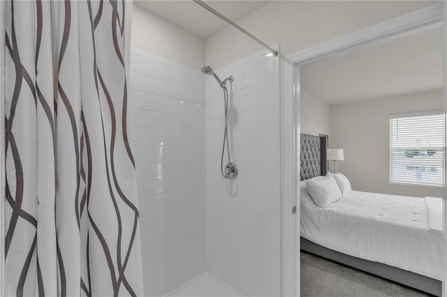 Furnished interior view inside a new home in Star Farms at Lakewood Ranch, Bradenton (Image 16).