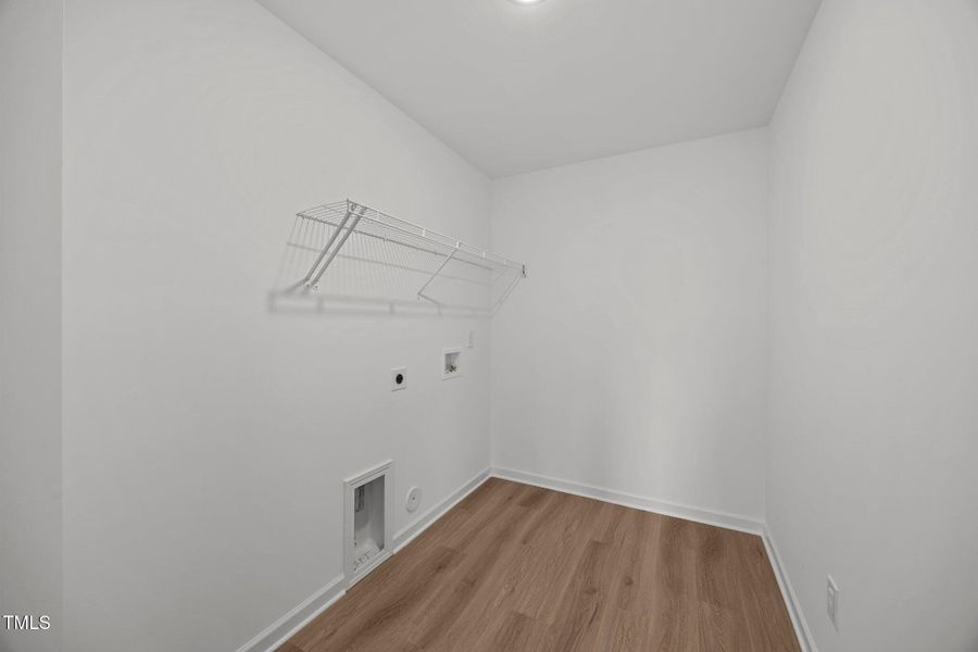 27-web-or-mls-2995 Faucette Burlington N