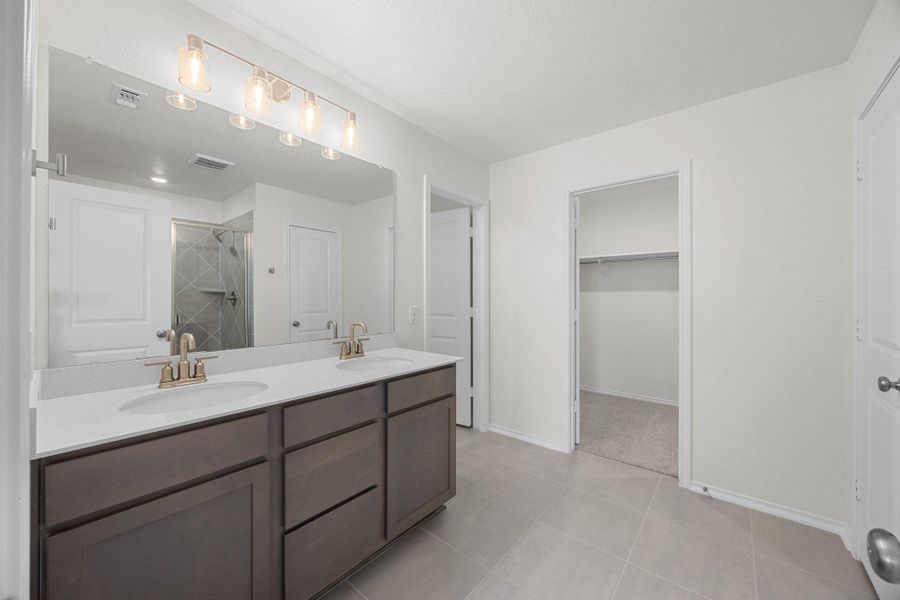 Furnished interior view inside a new home in Salerno - Heritage Collection, Round Rock (Image 6).