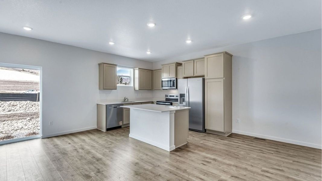 Furnished interior view inside a new home in Ellston Park, Colorado Springs (Image 10).