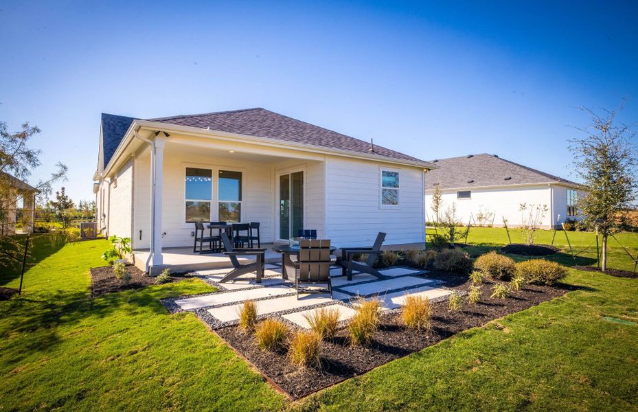 Representative exterior details of a home built from the Compass by Del Webb in Del Webb Austin at Lost Pines, Bastrop (Image 43).