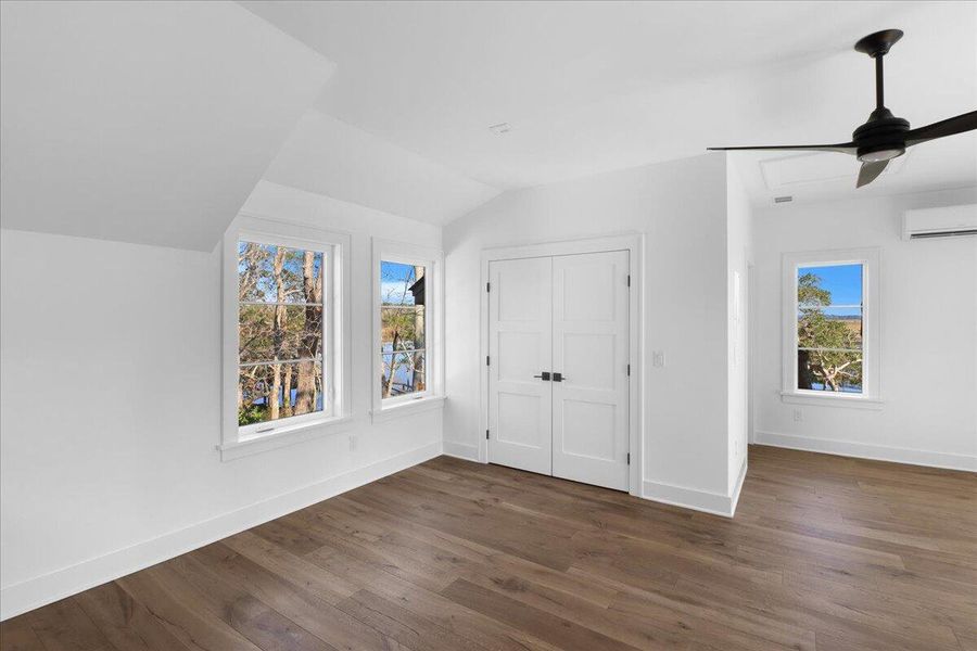 Spacious, unfurnished interior of a new home in , Mount Pleasant (Image 46).
