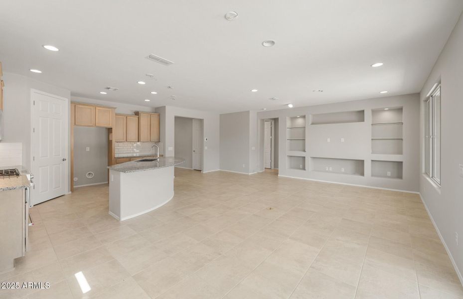 Cafe/Kitchen/Gathering Room