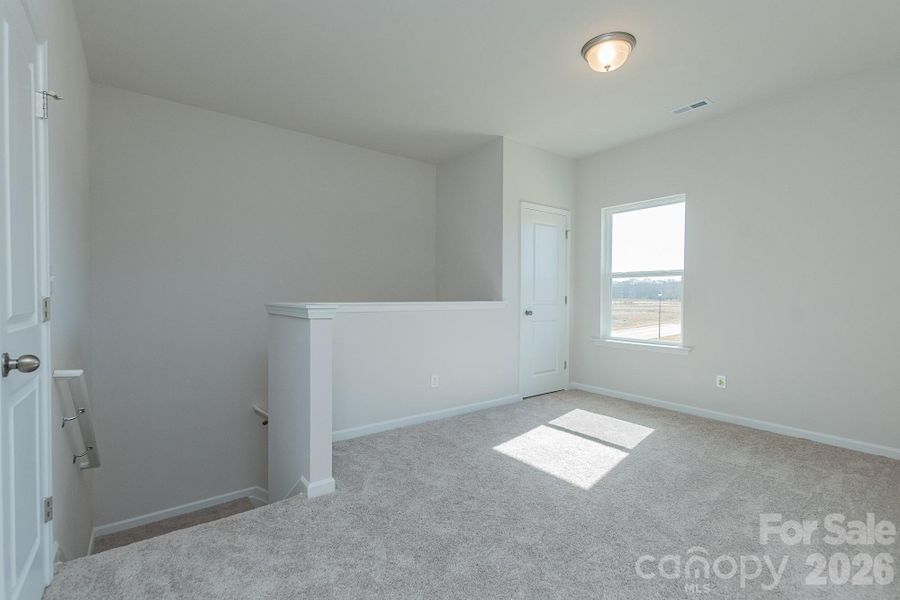 Spacious, unfurnished interior of a new home in Cedar Meadows, Monroe (Image 26).