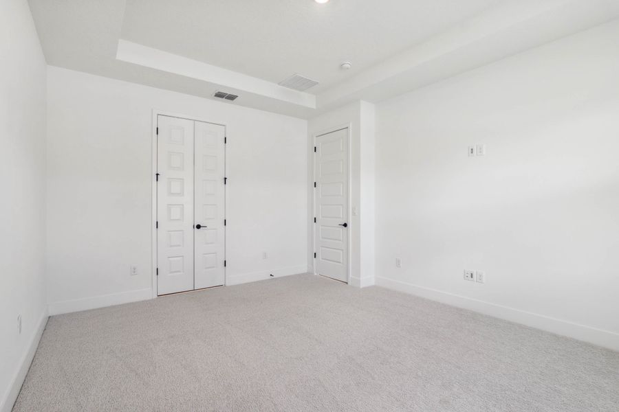 Representative unfurnished interior of a home built from the Hemingway by Rockwell Homes in Northlake at Ovation, Winter Garden (Image 79). Representative unfurnished interior of a home built from the Hemingway by Rockwell Homes in Northlake at Ovation, Winter Garden (Image 79).