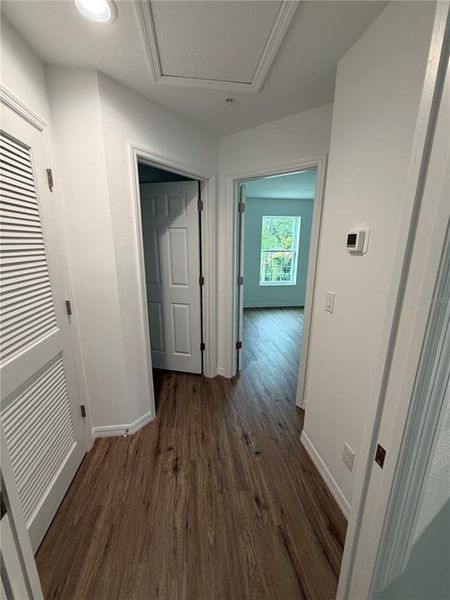 Spacious, unfurnished interior of a new home in , Bradenton (Image 10).