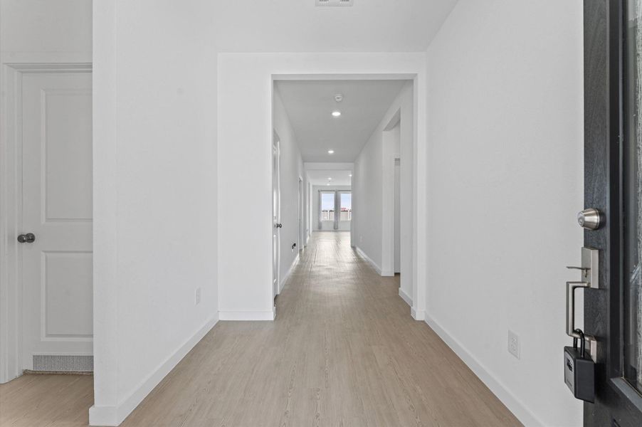 Spacious, unfurnished interior of a new home in The Grand Prairie, Hockley (Image 27).