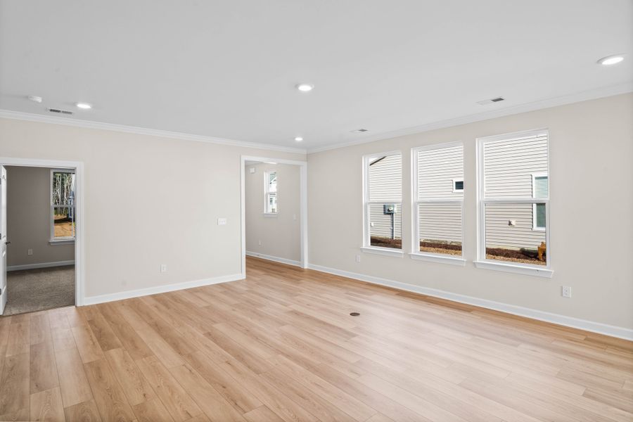 Spacious, unfurnished interior of a new home in Bridgewater - Shorehaven Village, Little River (Image 16).