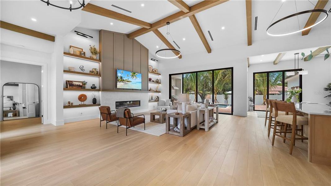 Community amenities in , Sarasota (Image 44).