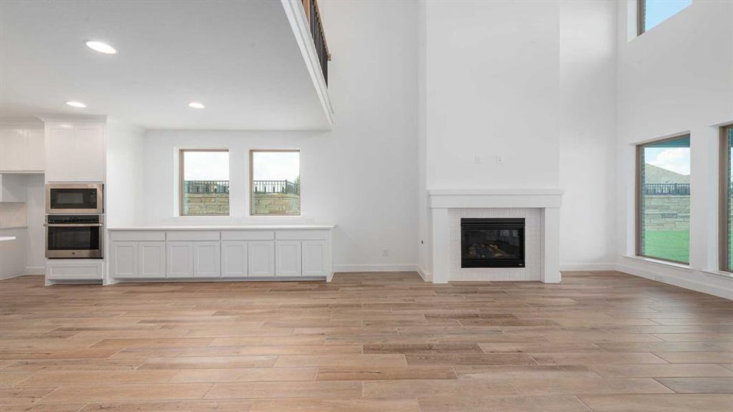 Spacious, unfurnished interior of a new home in The Lakes Of Somercrest 60', Midlothian (Image 26). Spacious, unfurnished interior of a new home in The Lakes Of Somercrest 60', Midlothian (Image 26).