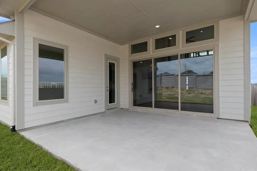 25. 4124 Seminole - Patio