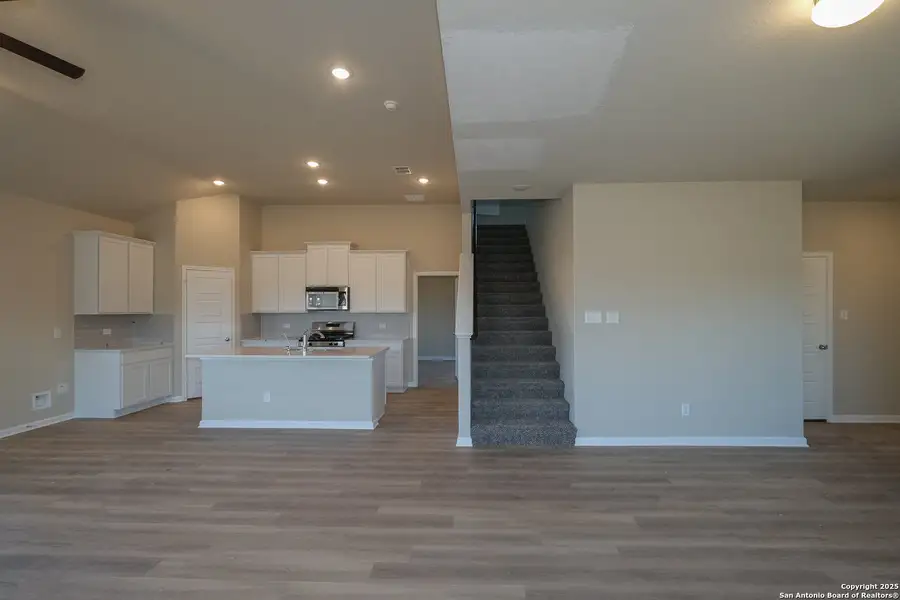 Image 20 of a home in Winding Brook. Image 20 of a home in Winding Brook.