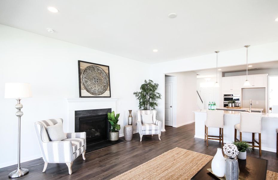 Furnished interior view inside a new home in SayeBrook, Myrtle Beach (Image 18).