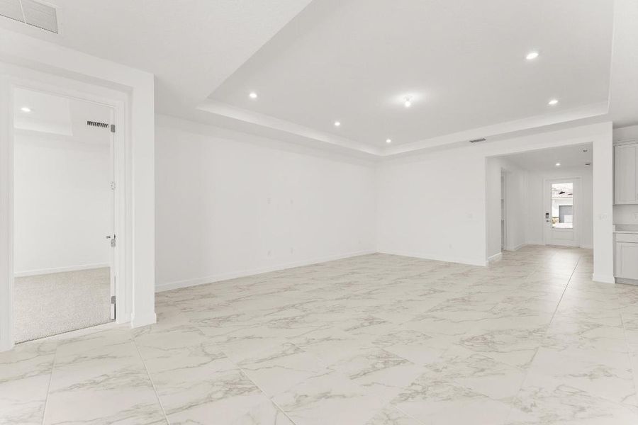 US_SEF_HAVEN_LOT 335_great room