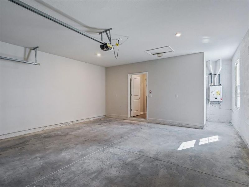 Spacious, unfurnished interior of a new home in , Lady Lake (Image 22). Spacious, unfurnished interior of a new home in , Lady Lake (Image 22).