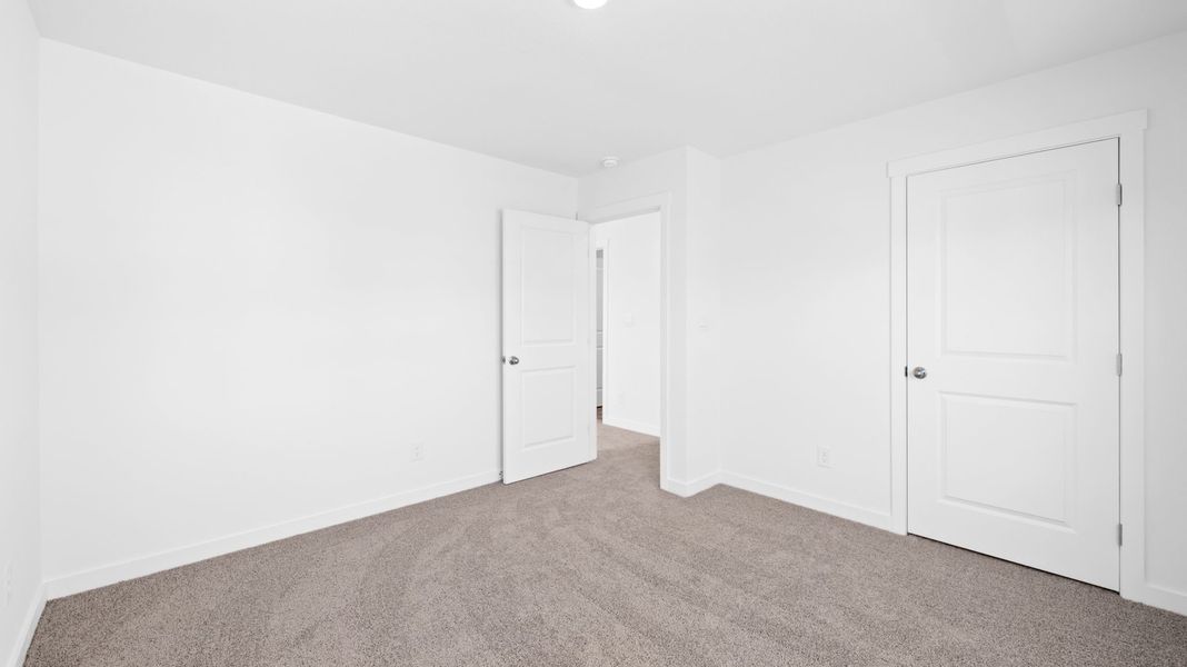 Spacious, unfurnished interior of a new home in Price's Crossing, LaFayette (Image 18).