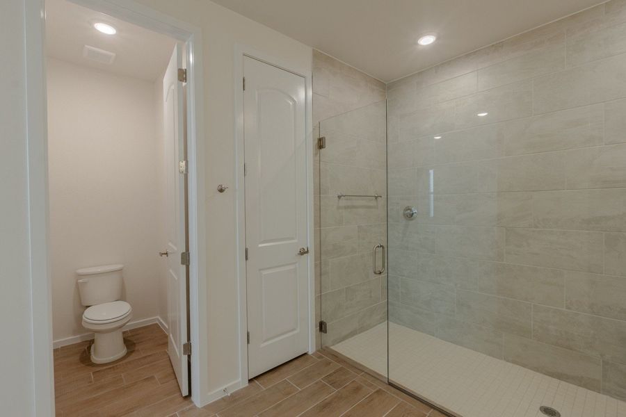 Furnished interior view inside a new home in Paseo Del Este, El Paso (Image 13).