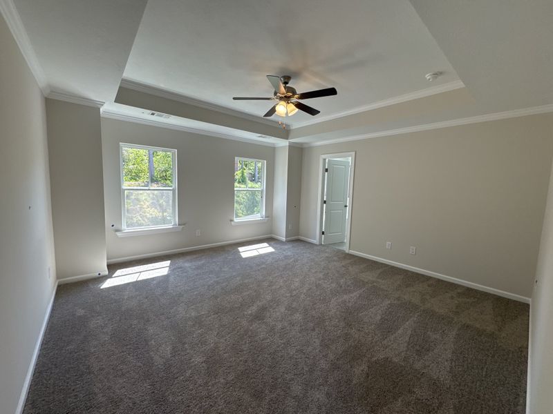 Spacious, unfurnished interior of a new home in Forrest Bluff, North Augusta (Image 25).