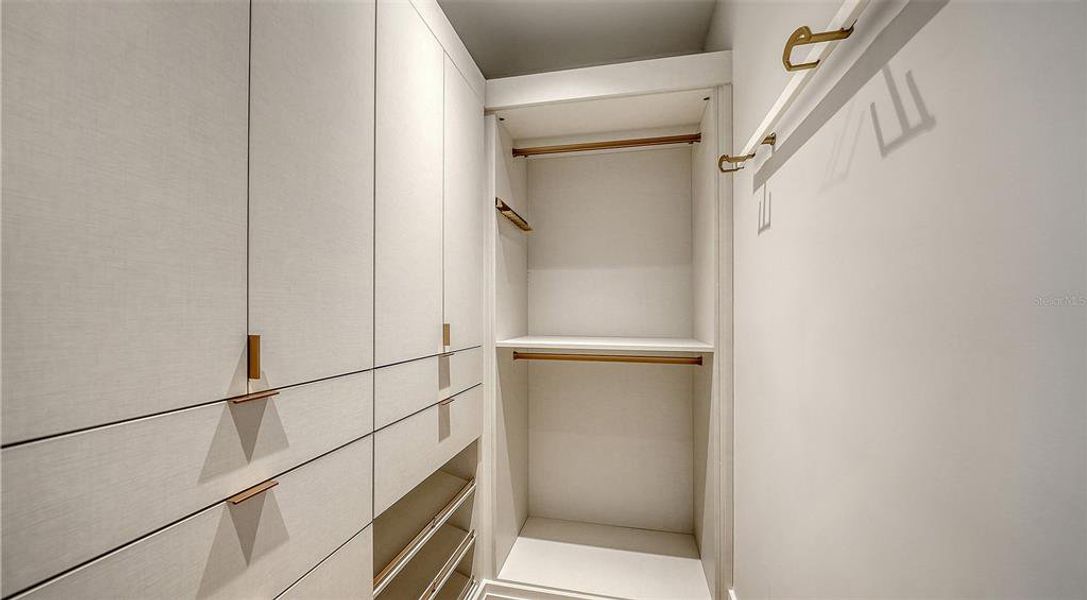 Image 31 of a home in . Image 31 of a home in .