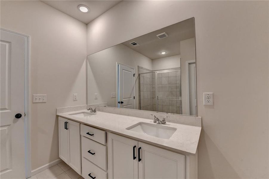 Furnished interior view inside a new home in , Auburn (Image 17). Furnished interior view inside a new home in , Auburn (Image 17).